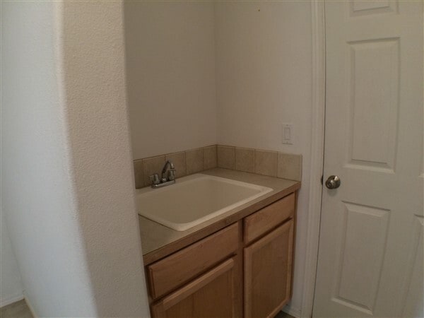 Building Photo - Home in Antler Ridge Community-Redmond