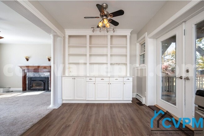 Building Photo - 16 2nd Ave S