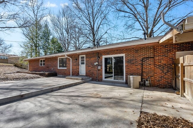 Building Photo - Ranch Style home In Cape Girardeau