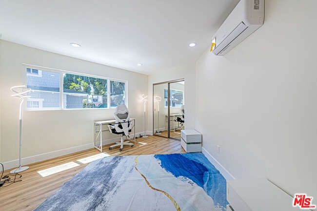 Building Photo - 5631 La Mirada Ave