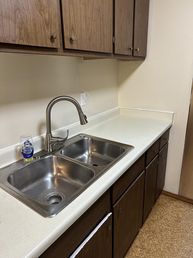 Building Photo - 6626 N Bourbon St