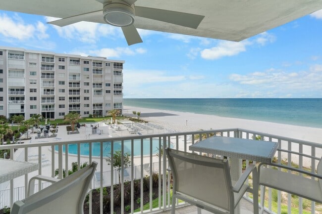 Building Photo - 3443 Gulf Shore Blvd N