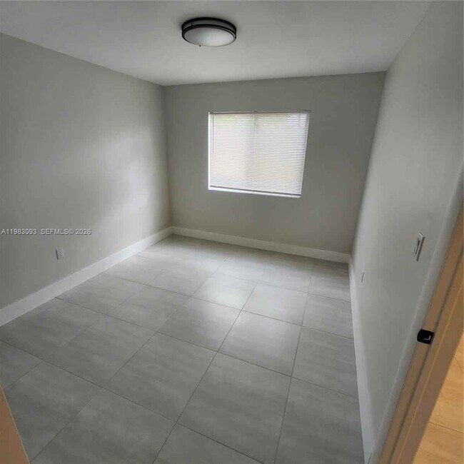 Building Photo - 1171 NW 66th St