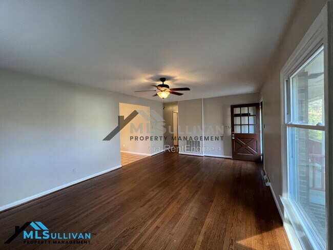 Building Photo - 1720 Euclid Rd