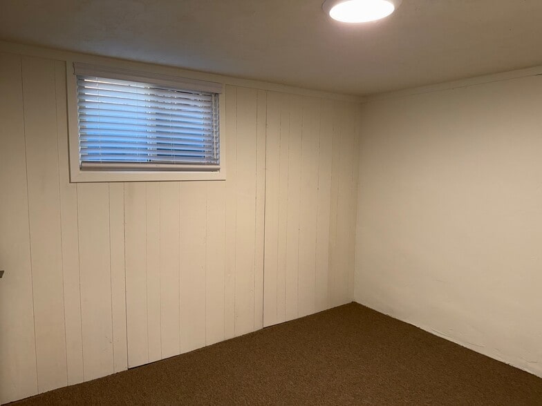 Building Photo - 3309 S 1620 E