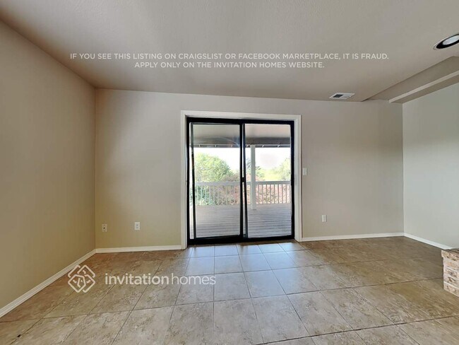 Building Photo - 926 S Magnolia Ln