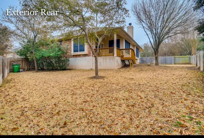 Building Photo - 207 Chesapeake Bay Ln N