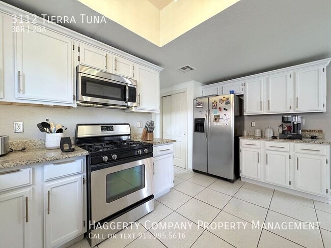 Building Photo - 3112 Tierra Tuna Dr