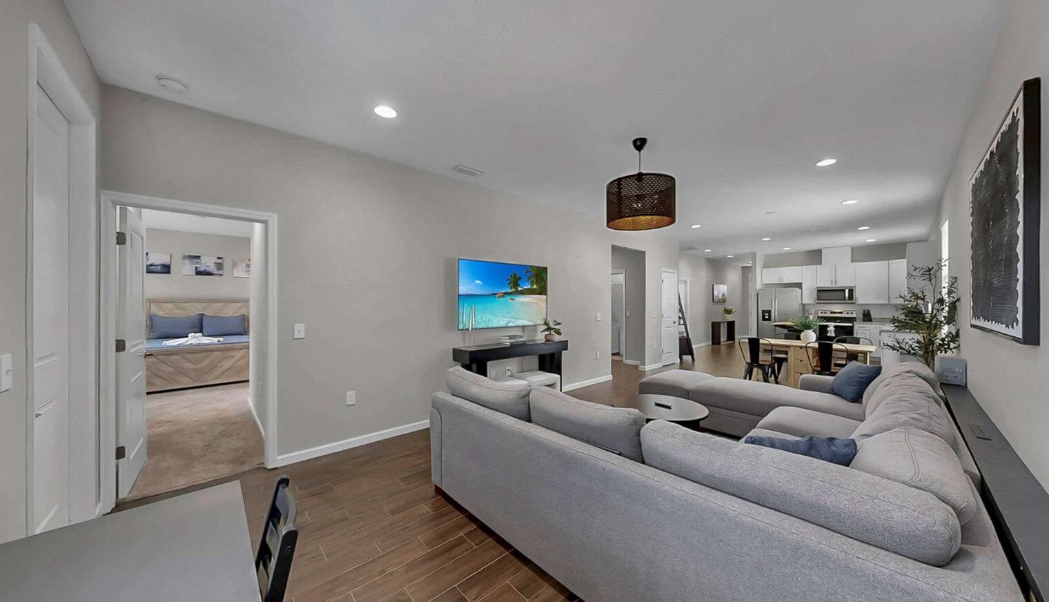 Building Photo - 3114 E 21st Ave