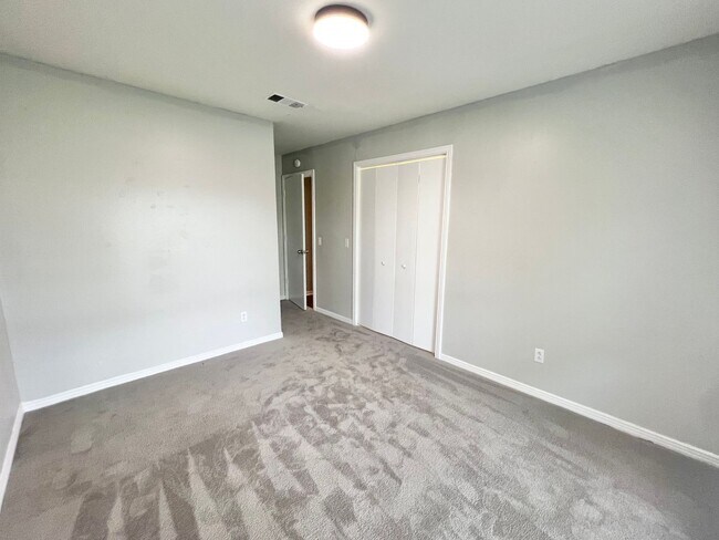 Building Photo - Beautiful Home in Rowlett Texas!