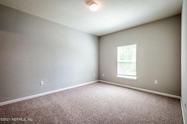 Building Photo - 4920 Key Lime Dr