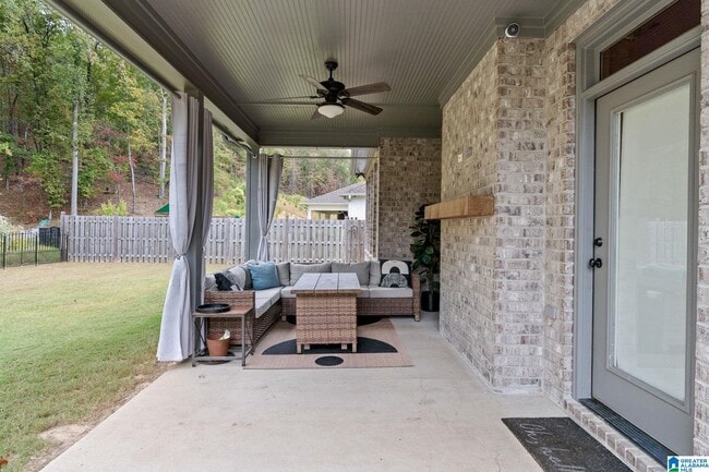 Building Photo - 277 Kinross Circle