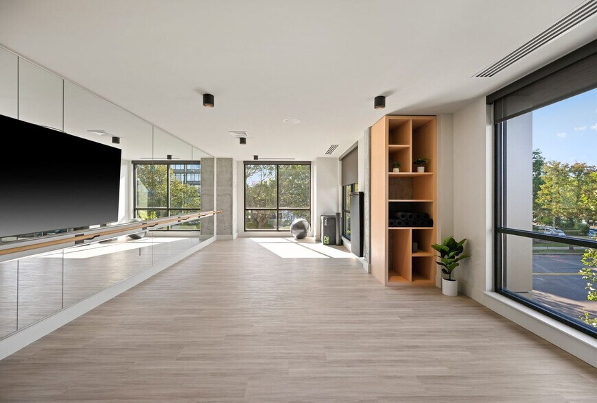 Building Photo - 20 Inner Belt Rd