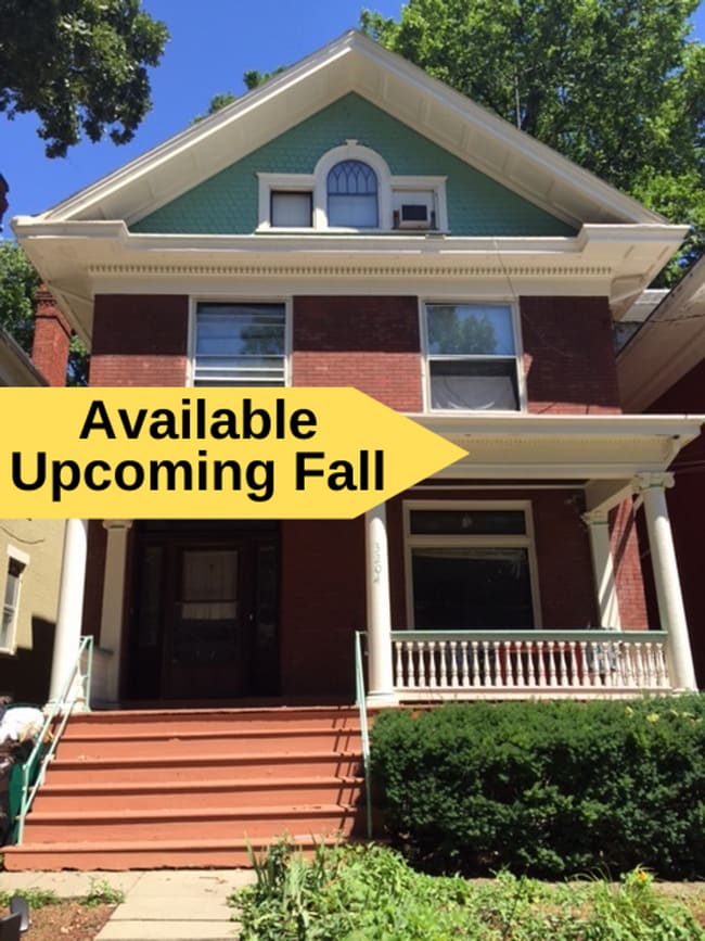 Primary Photo - 3204 Bishop St