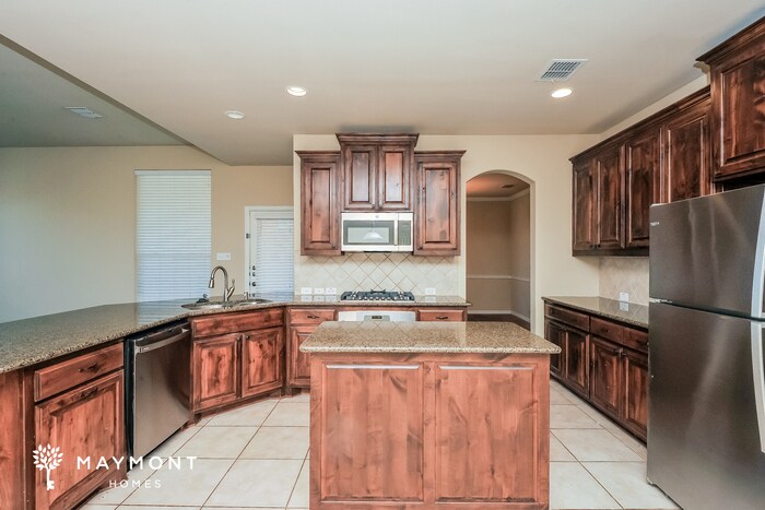 Building Photo - 2900 Softwood Cir