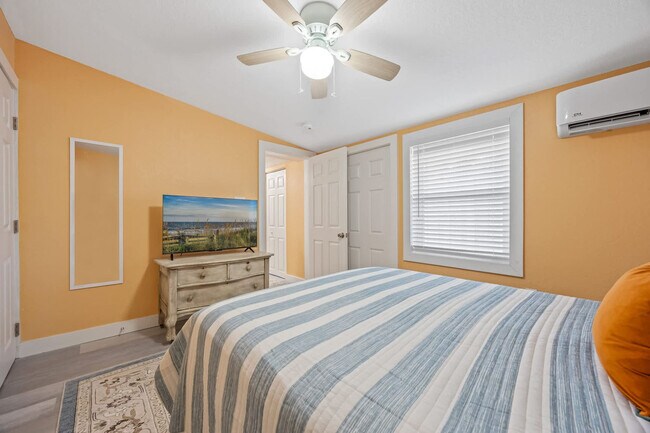 Building Photo - 224 E Grant Ave