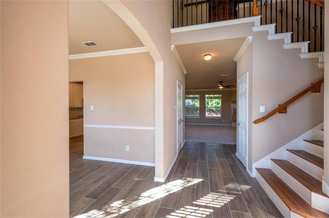 Building Photo - 1701 Peregrine Dr