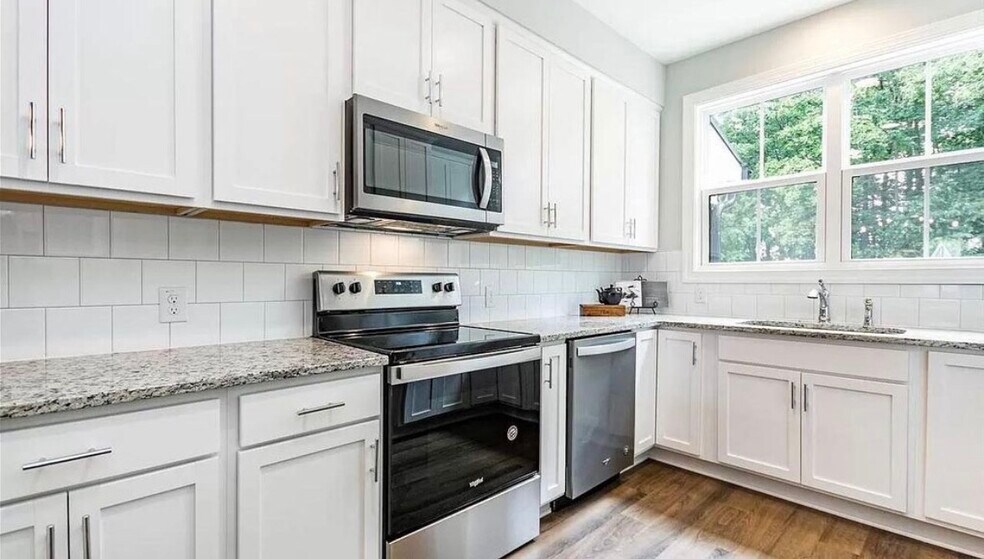 Building Photo - 6800 Milligan Way