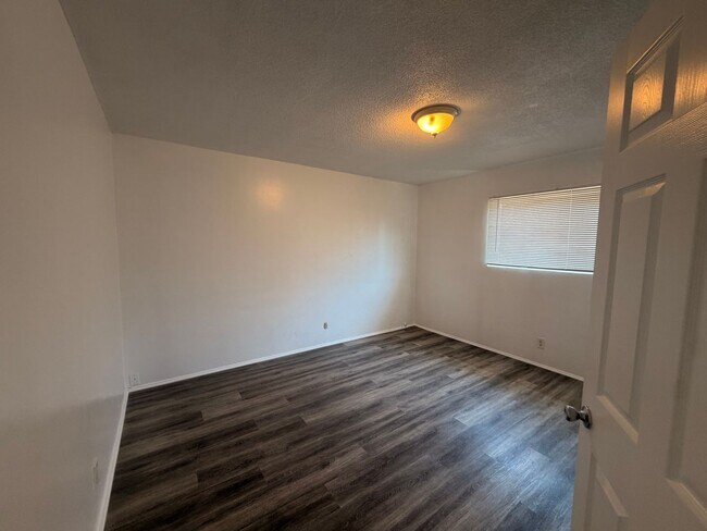 Building Photo - 2150 Paso Robles St