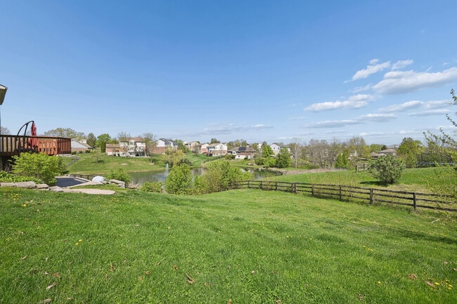 Building Photo - 3947 Buckhill Dr