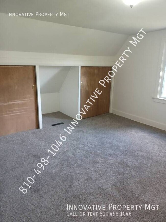 Building Photo - 5288 Richfield-