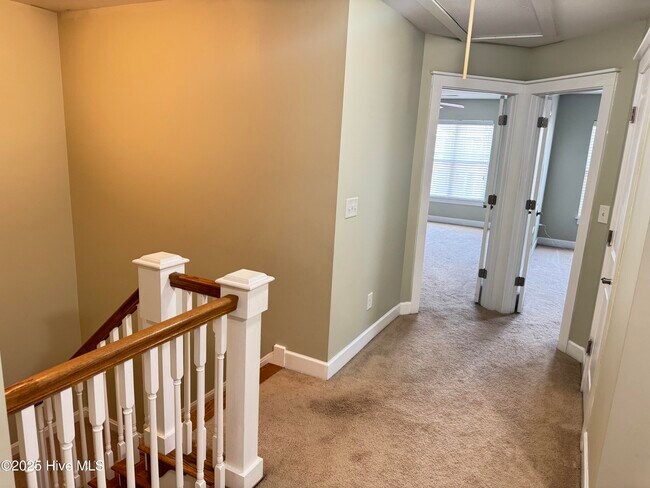 Building Photo - 1801 Fox Den Way