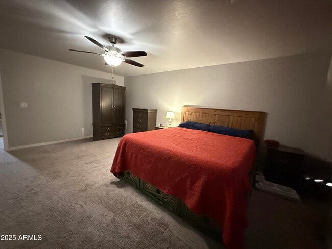 Building Photo - 6014 E Helios Dr