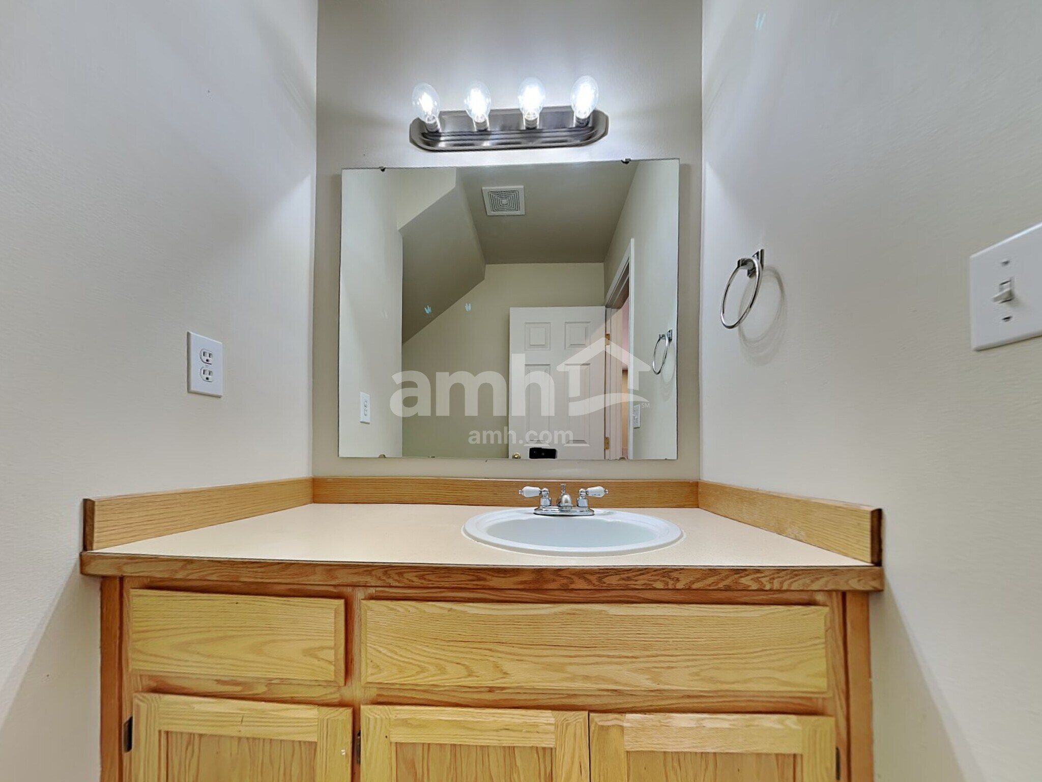 Building Photo - 17218 12th Avenue Ct E