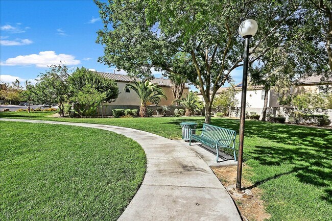 Building Photo - 8755 W Firecracker Ct