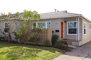 Building Photo - 2707 Coolidge Ave