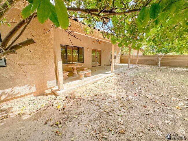 Building Photo - 3064 S 47th Ave