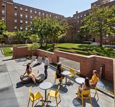 Building Photo - 804 Tremont St