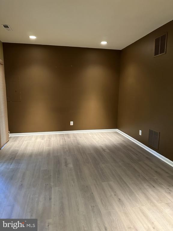 Building Photo - 22519 Maison Carree Square
