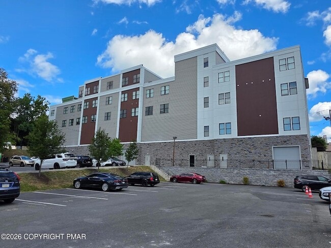 Building Photo - 55 N Courtland St