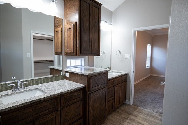 Building Photo - 7509 Miriam Vale Ct