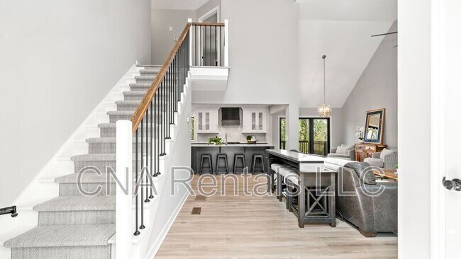 Building Photo - 870 Mitsy Ridge Dr