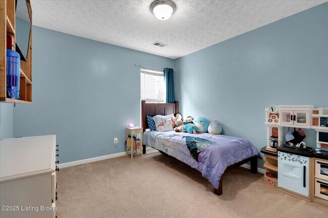 Building Photo - Beautiful Ranch in Indian Falls