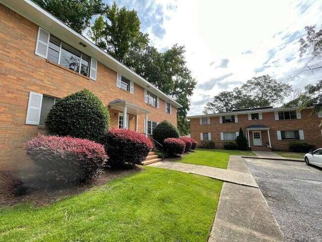Building Exterior - 3337 Old Montgomery Hwy