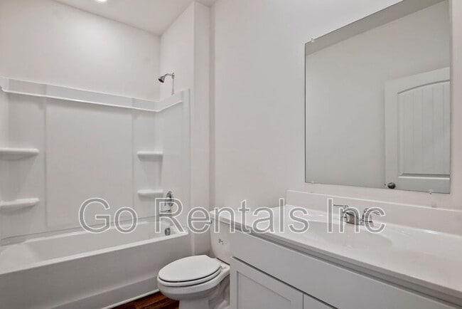 Building Photo - 2020 Lonesome Hen Ln