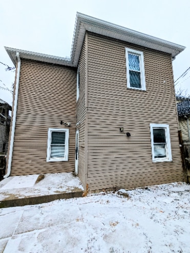 Building Photo - Updated 3 bedroom 2 bathroom in Cincinnati
