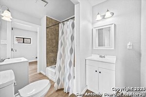 Building Photo - 146 Caddo