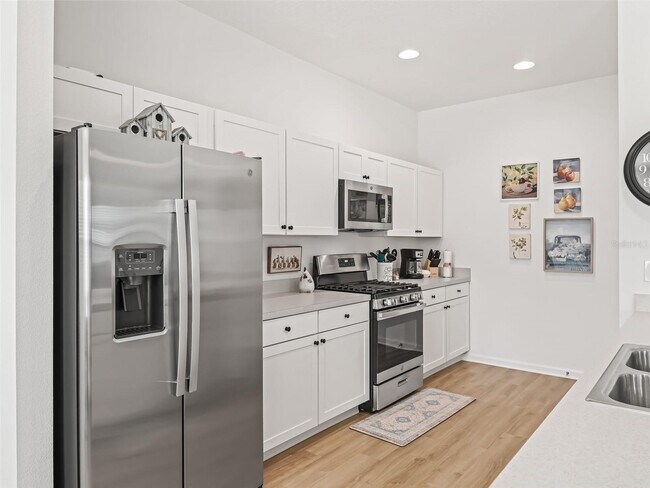 Building Photo - 928 Veronica Ct