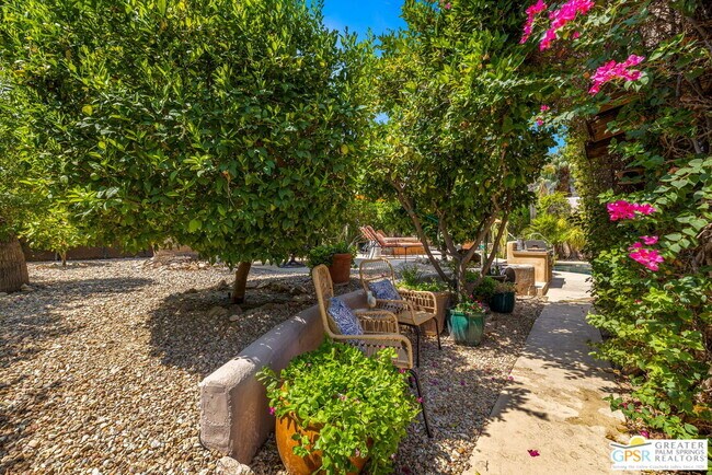 Building Photo - 72689 Beavertail St