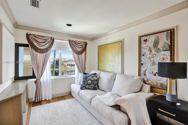 Building Photo - 17431 SW 35th St