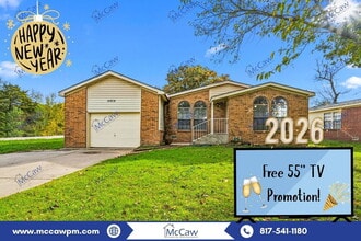 Building Photo - 14614 Seminole Dr