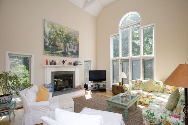 Building Photo - 123 Wilderness Trail