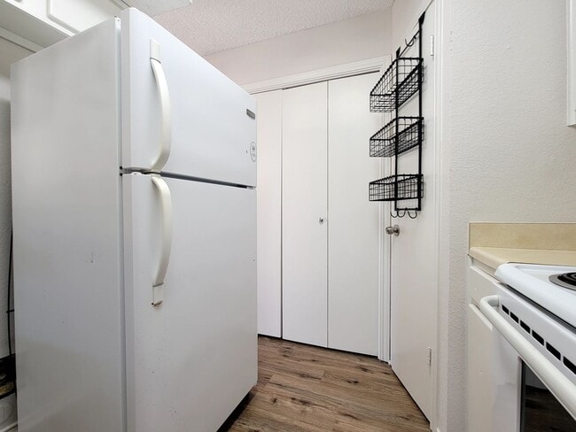 Building Photo - Horseshoe Cir, 1760