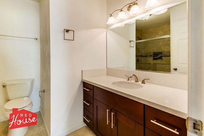 Building Photo - 3607 Caminito Carmel Landing