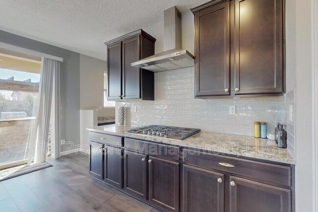 Building Photo - 8812 Jet Stream Rd NW