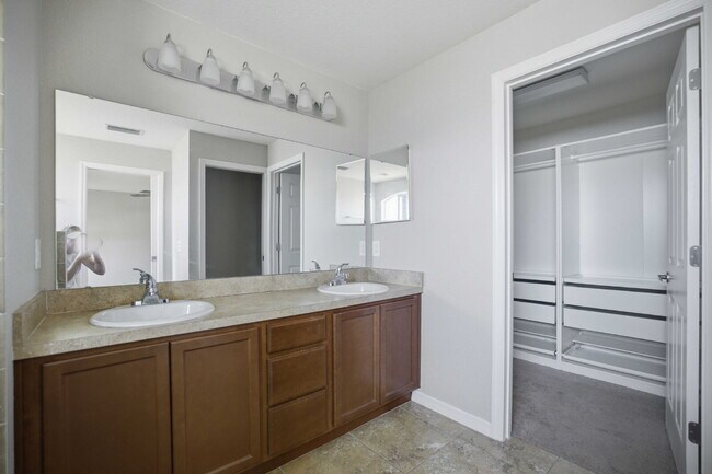 Building Photo - 4BR Gated Community Home with Fenced Yard, 2-Car Garage & Open Floor Plan